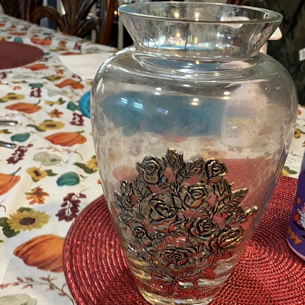 NAADAM Silver Floral Glass Vase